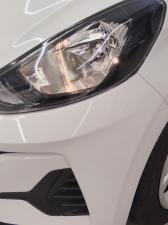 Hyundai Grand i10 1.0 Premium hatch - Image 6