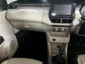 Renault Triber 1.0 Techno - Image 4