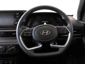 Hyundai i20 1.2 Premium - Image 11