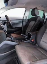 Hyundai Tucson 2.0 Premium auto - Image 16