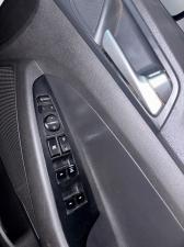 Hyundai Tucson 2.0 Premium auto - Image 24