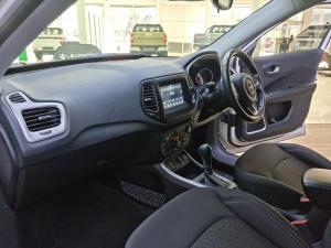 Jeep Compass 1.4T Longitude auto - Image 29