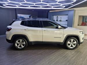 Jeep Compass 1.4T Longitude auto - Image 8