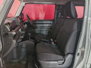 Suzuki Jimny 1.5 GL AllGrip 3-door auto - Image 11
