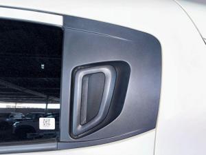 Mahindra KUV100 Nxt 1.2 G80 K2+ #DARE - Image 16