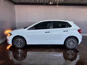 Volkswagen Polo hatch 1.0TSI Trendline - Image 5