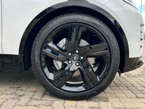 Land Rover Discovery D300 R-Dynamic HSE - Image 12