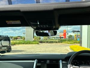 Land Rover Discovery D300 R-Dynamic HSE - Image 15