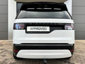 Land Rover Discovery D300 R-Dynamic HSE - Image 17