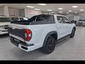 L D V T60 2.0D Bi-Turbo double cab Max Luxe 4x4 auto - Image 2