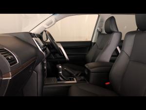 Toyota Land Cruiser Prado 2.8GD VX-L - Image 7