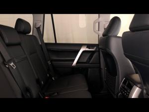 Toyota Land Cruiser Prado 2.8GD VX-L - Image 12