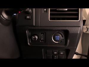 Toyota Land Cruiser Prado 2.8GD VX-L - Image 16