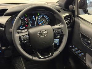 Toyota Hilux 2.8GD-6 double cab Legend 55 - Image 8