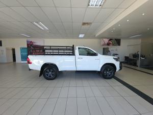 Toyota Hilux 2.8GD-6 single cab Raider auto - Image 3