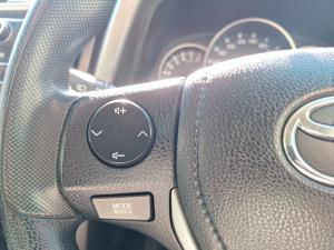 Toyota RAV4 2.0 GX - Image 9