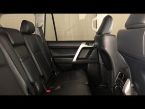 Toyota Land Cruiser Prado 2.8GD VX - Image 12