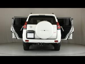 Toyota Land Cruiser Prado 2.8GD VX - Image 24