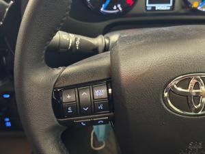 Toyota Hilux 2.8GD-6 48V double cab 4x4 Legend RS - Image 9