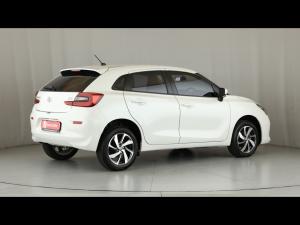 Toyota Starlet 1.5 XS auto - Image 2