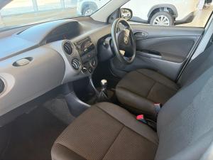 Toyota Etios hatch 1.5 Sprint - Image 7