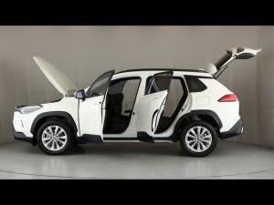 Toyota Corolla Cross 1.8 XS - Image 26