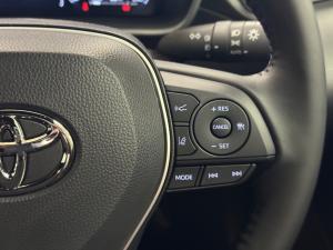 Toyota Corolla Cross 1.8 HEV XR - Image 10