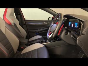 Volkswagen Golf GTI - Image 10