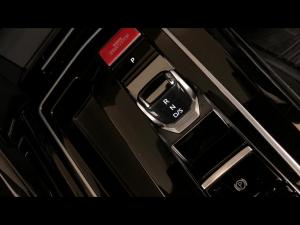 Volkswagen Golf GTI - Image 15