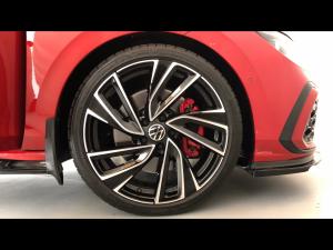Volkswagen Golf GTI - Image 17