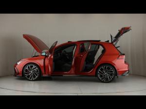 Volkswagen Golf GTI - Image 26