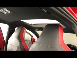 Volkswagen Golf GTI - Image 32