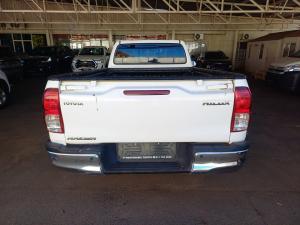 Toyota Hilux 2.4GD-6 single cab Raider manual - Image 5