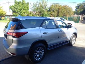 Toyota Fortuner 2.8GD-6 - Image 2