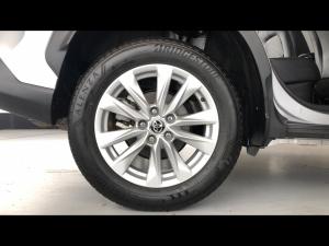 Toyota Corolla Cross 1.8 Hybrid XS - Image 20