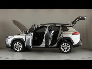 Toyota Corolla Cross 1.8 Hybrid XS - Image 26