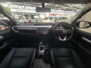 Toyota Hilux 2.8GD-6 48V double cab Raider - Image 6
