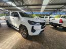 Thumbnail Toyota Hilux 2.8GD-6 48V double cab Raider