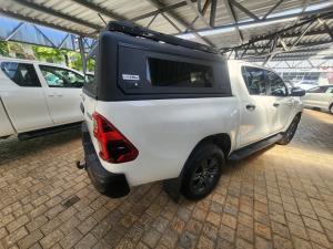 Toyota Hilux 2.8GD-6 48V double cab Raider - Image 2