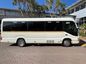 Toyota Coaster 2.8D GL automatic 23 Seater B/S - Image 3
