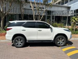 Toyota Fortuner 2.4GD-6 auto - Image 3