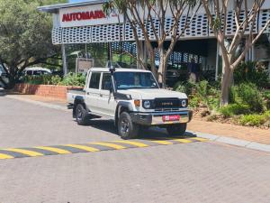 Toyota Land Cruiser 79 4.5D-4D V8 double cab LX - Image 1