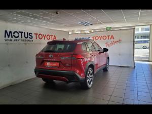 Toyota Corolla Cross 1.8 Hybrid XR - Image 2
