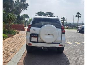Toyota Land Cruiser Prado 2.8GD VX - Image 5