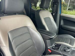 Volkswagen Amarok 3.0TDI V6 double cab Aventura 4Motion - Image 10