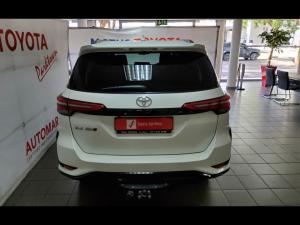 Toyota Fortuner 2.4GD-6 auto - Image 5