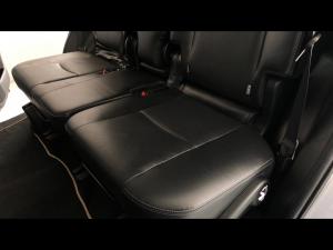 Toyota Land Cruiser Prado 3.0DT VX-L - Image 12