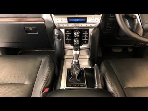 Toyota Land Cruiser Prado 3.0DT VX-L - Image 15