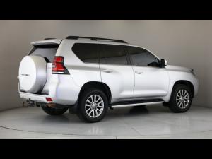 Toyota Land Cruiser Prado 3.0DT VX-L - Image 2