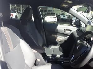 Toyota Corolla Cross 1.8 HEV XR - Image 15